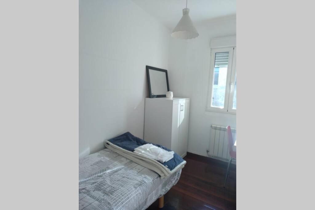 Apartamento Con Garaje Santiago De Compostela Apartment Luaran gambar